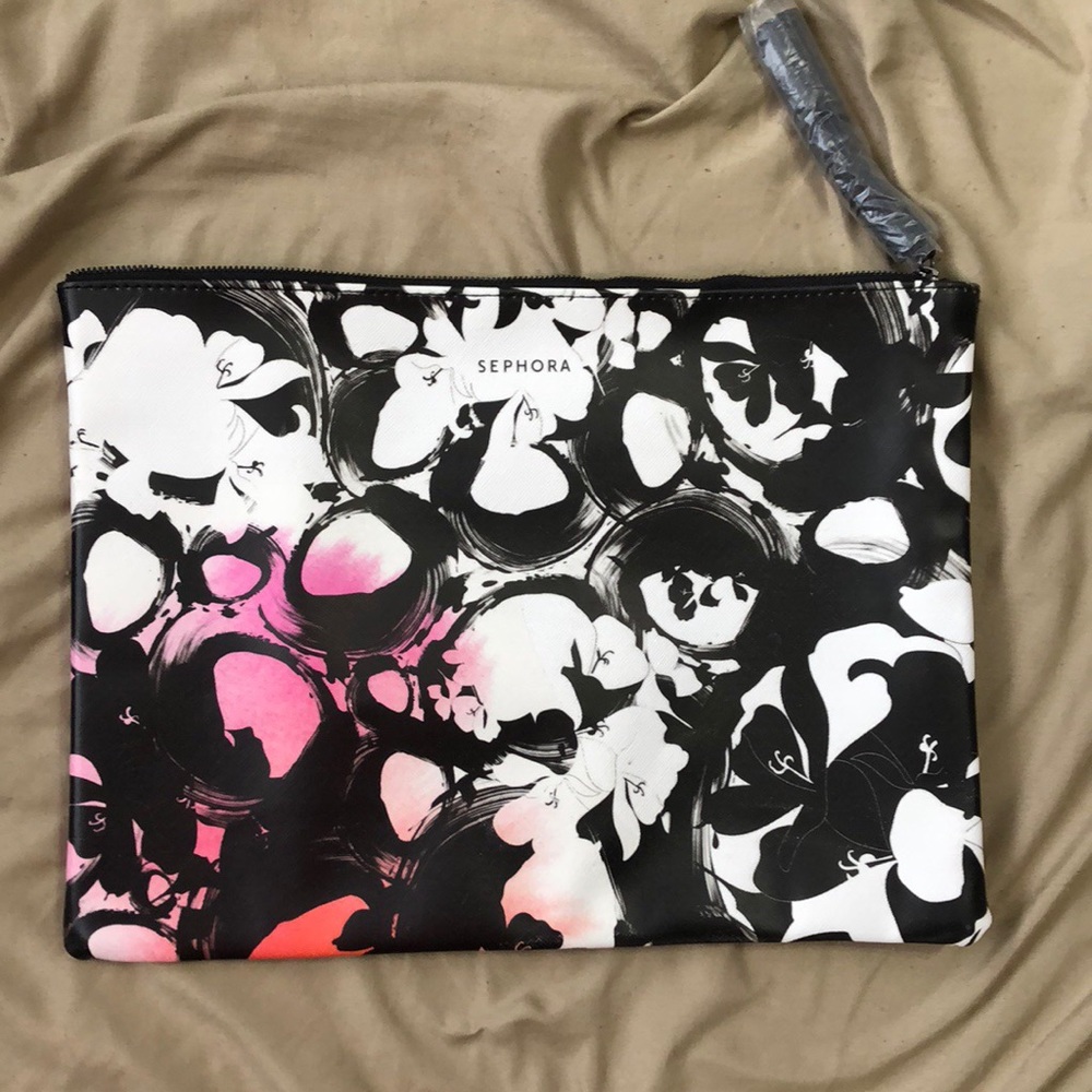 Sephora clutch
